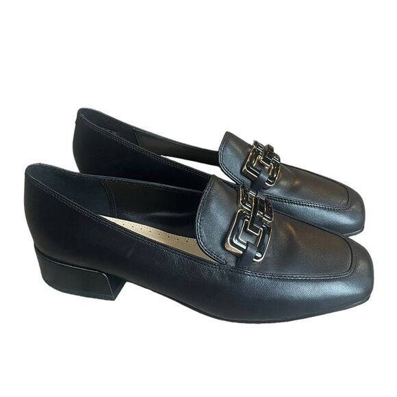 Clarks Shoes - Clarks Seren30 Easy Leather Flat Buckle Slip On Loafer Size 8.5